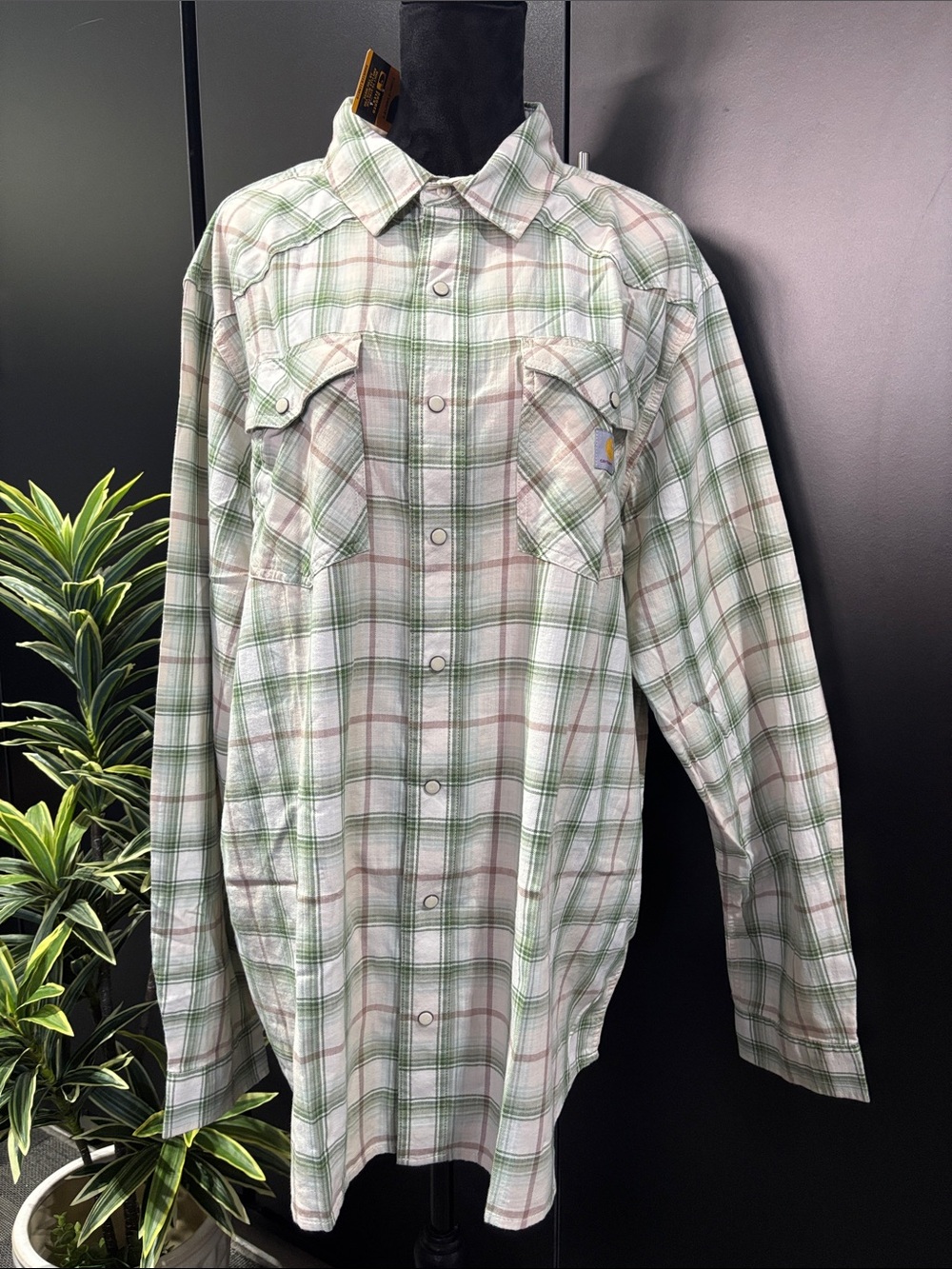 Carhartt Montana Rugged Relaxed Fit lightweight,snap front & chest pockets